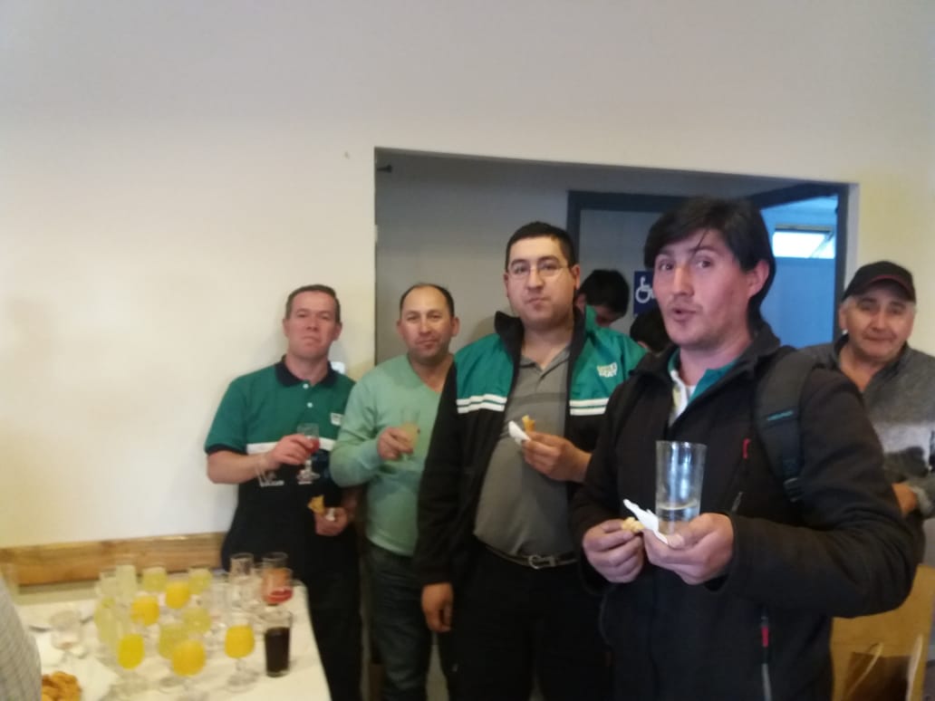 https://hilamdsr.azurewebsites.net/chile/wp-content/uploads/sites/14/2018/11/Ferretería-Allipen7.jpeg